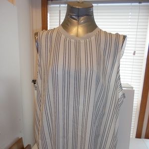 Women's Sleeveless Blouse NEW